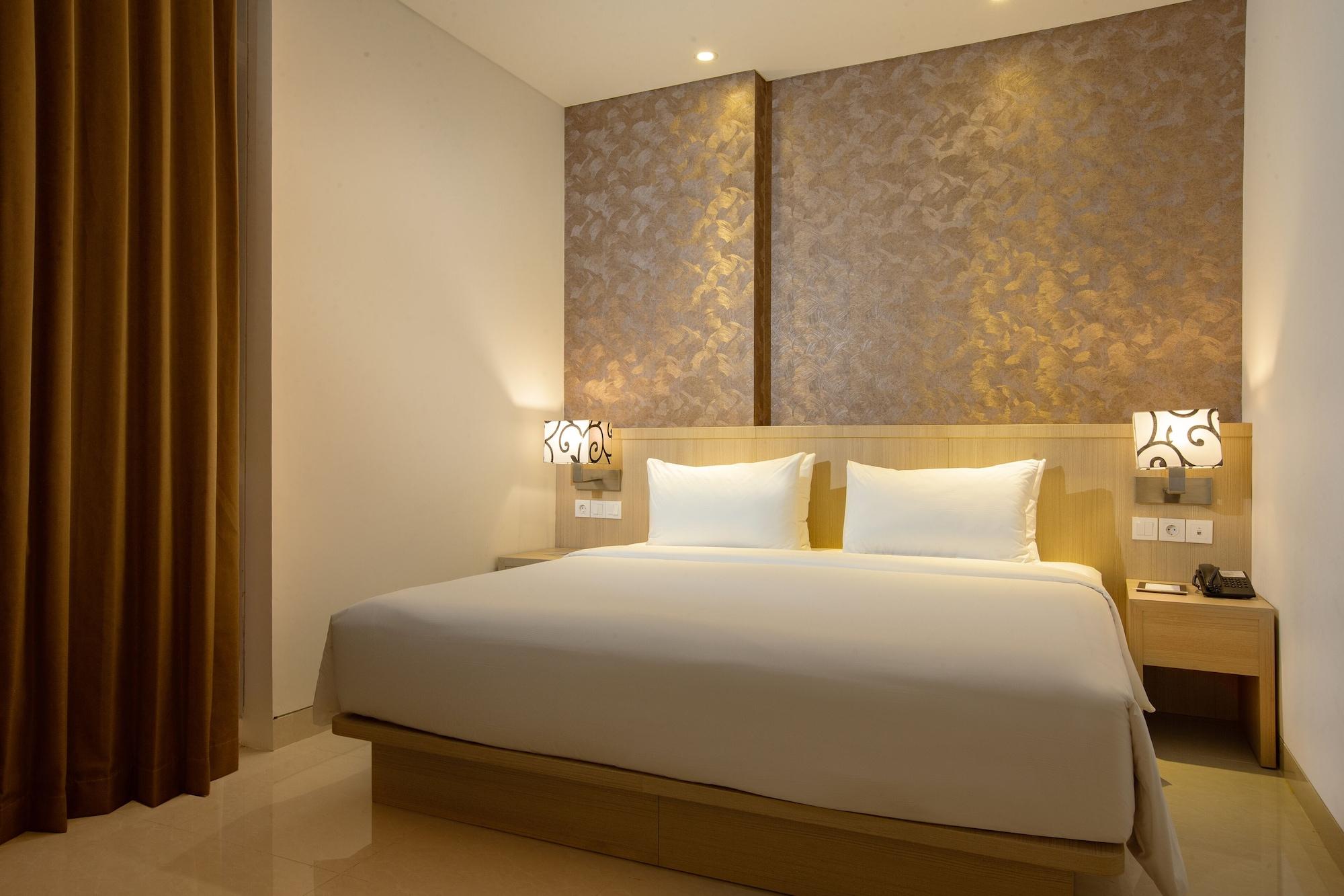Hotel Santika Gresik Exterior foto